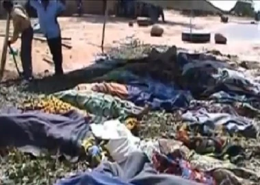 37 người bị đâm, bắn vì... 1 con bò