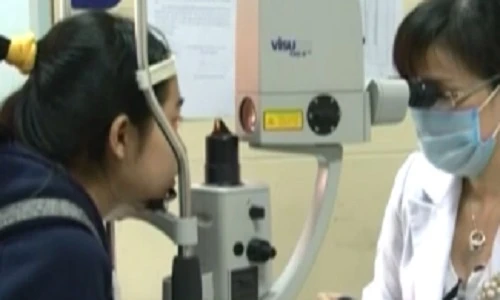 Hơn 2.000 người Hà Nội bị đau mắt đỏ