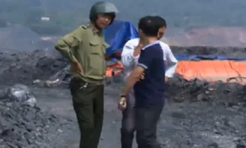 Dân Phúc Hà bị “hun sống” vì cháy bãi thải mỏ than