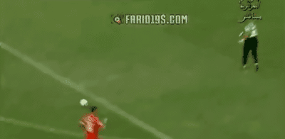 Chỉ tại trái bóng tròn. 