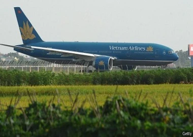Vietnam Airlines nói gì về nghi án chuyển hàng ăn cắp?