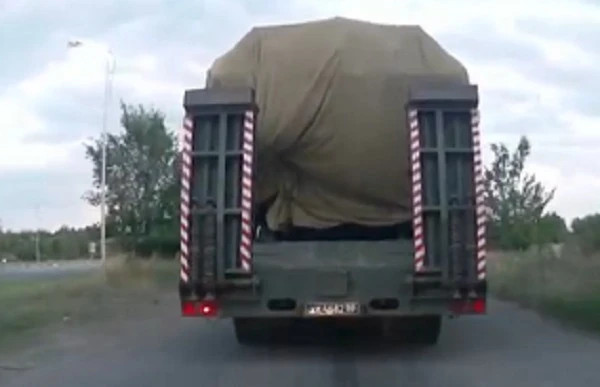 Ukraine có thêm clip giả về Buk chuyển về Nga?