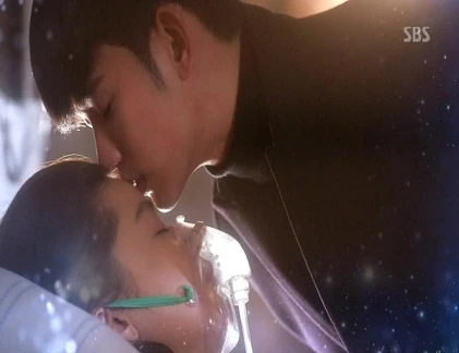 Những nụ hôn ngọt lịm trong “Vì sao đưa anh tới“