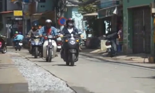 Những cảnh tượng khốn khổ vì đào đường