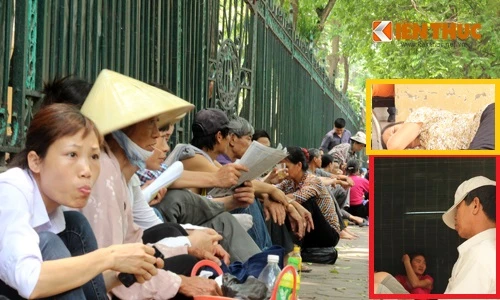 Người dân vạ vật phơi nắng chờ khám bệnh ở Hà Nội