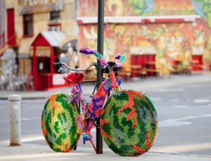 Thích thú chùm ảnh đồ vật, cây cối “mặc” áo len