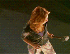 "Hành động của bạn khi nghi ngờ bị ai đó theo dõi"