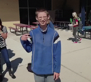 "Uốn dẻo thế này ai làm được không?"