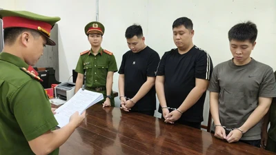 Triệt phá đường dây lừa đảo tiền ảo, phong tỏa 7 tỷ và thu giữ xe sang