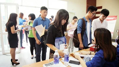 Bộ GD-ĐT gia hạn xác nhận nhập nhập học đến 17h ngày 2/9