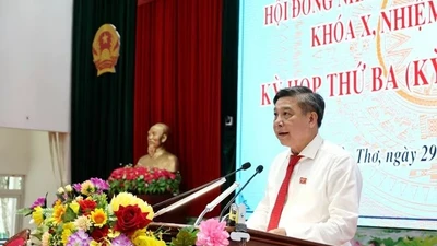 Cần Thơ: Chốt mức hỗ trợ cán bộ đi làm xa