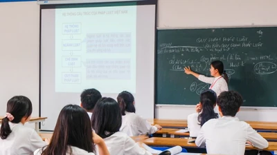 TPHCM trao quyền tự chủ tuyển dụng giáo viên cho 29 trường