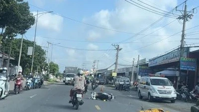 Tiền Giang: Mô tô tông xe ba gác, một người tử vong tại chỗ
