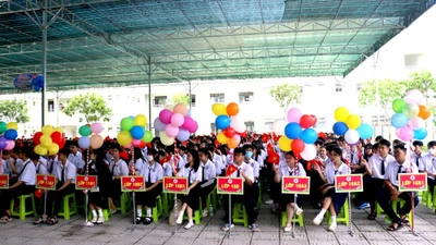 Đồng Tháp: Hơn 660.000 học sinh nô nức bước vào năm học 2025-2026