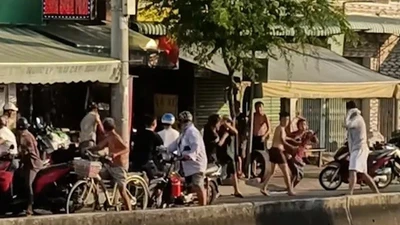 Mâu thuẫn đất đai,hai nhóm thanh niên vác hung khí đánh nhau