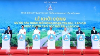 Khởi công dự án mở rộng cao tốc Yên Bái – Lào Cai gần 7.700 tỷ đồng