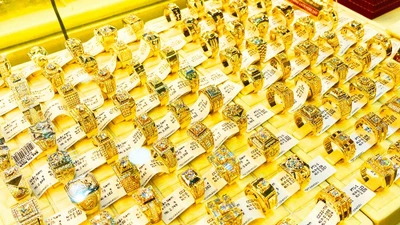 Giá vàng 7/6: Mất hơn 1 triệu đồng/lượng, người mua lỗ nặng
