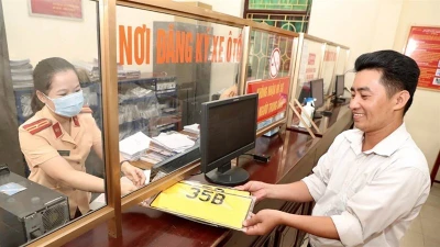 TPHCM: 86 phường, xã cho phép đăng ký xe trực tuyến