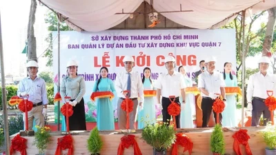 TP HCM khởi công xây bờ kè Trần Xuân Soạn hơn 75 tỷ đồng