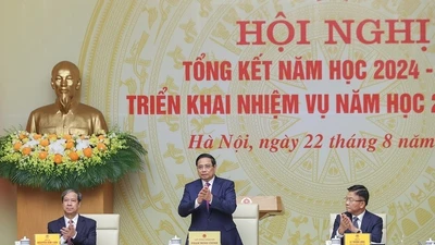 Thủ tướng chủ trì Hội nghị tổng kết năm học 2024-2025, triển khai nhiệm vụ năm học 2025-2026