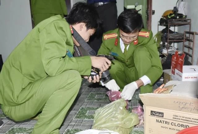 Cháu bé 23 ngày tuổi tử vong, bất ngờ danh tính nghi phạm