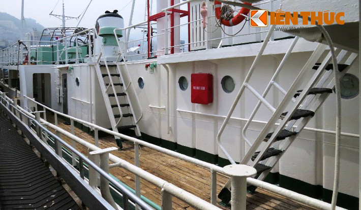 Những chiếc tàu này có thể chạy với tốc độ 22 hải lý/h và trang bị đầy đủ thiết bị hoạt động sản xuất cũng như sẵn sàng đối phó trước sự hung hăng của các tàu Trung Quốc.