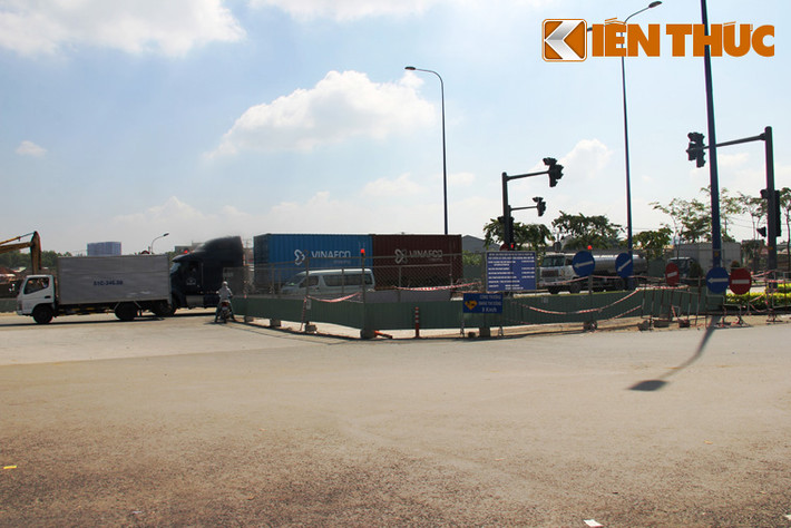 Theo thông tin từ Ban quản lý dự án, dự kiến đến ngày 28/12, việc thi công sửa chữa sẽ hoàn thành.