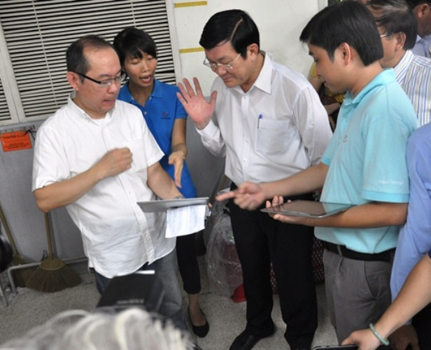 Chủ tịch nước yêu cầu các ngành chức năng của tỉnh Bình Dương phải nhanh chóng áp dụng ngay mọi biện pháp đảm bảo an toàn, giúp các nhà đầu tư khắc phục hậu quả để khôi phục hoạt động sản xuất.