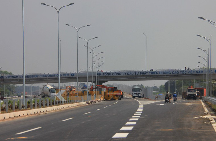 Đây là nút giao để các phương tiện rẽ vào QL51 khi đi về thành phố Vũng Tàu và các vùng kinh tế đầy tiềm năng, đô thị vệ tinh như: Long Thành, Nhơn Trạch, cảnh Cái Mép, Thị Vải...