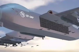  Đáng sợ "tàu sân bay" lơ lửng giữa trời, chứa 100 UAV
