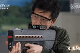 Mẫu 'súng ngoài hành tinh' của Trung Quốc sở hữu tốc độ 2000 viên/phút 