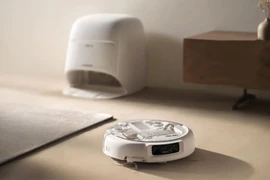 Vô tình hack 7000 robot hút bụi, người đàn ông nhận được 30.000 USD