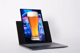 Lenovo giới thiệu laptop Project Pivo màn hình xoay tách độc đáo