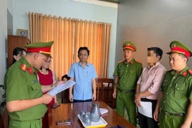 Cán bộ địa chính ở Quảng Ngãi bị bắt vì cấp sổ đỏ sai luật