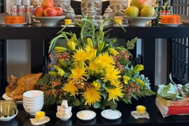 4 loại hoa dễ phật ý bề trên, tuyệt đối không đặt bàn thờ 