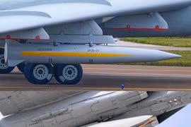 Hàn Quốc phóng thành công tên lửa siêu thanh tốc độ Mach 10 từ không