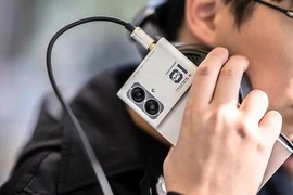 MoonDrop ra mắt máy nghe nhạc Hi-Res ...kiêm smartphone