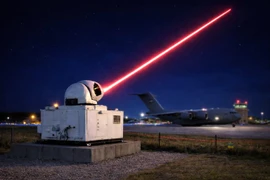 Anh muốn triển khai vũ khí laser cho toàn bộ lực lượng vũ trang