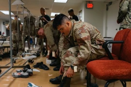 Binh sĩ Mỹ cuối cùng cũng được dùng giày "made in USA"