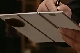 Huawei chuẩn nâng cấp smartphone gập 3 Mate XT dù chưa ai đuổi kịp 