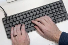 HP trình làng bàn phím tích hợp PC chạy Windows siêu tiện lợi