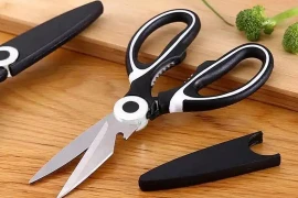 Đặt kéo sai vị trí trong nhà, coi chừng rước xui xẻo cả năm