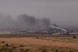 Chiến sự Trung Đông ngày 30/3, tàu USS Tripoli tham chiến