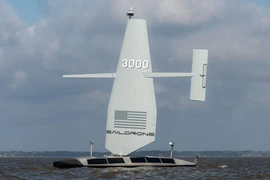 Mỹ muốn trang bị tên lửa Tomahawk cho tàu không người lái