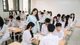 Những tiết dạy của cô giáo Nguyễn Phương Loan luôn có sự đổi mới, sáng tạo khiến học trò thích thú. Ảnh: NVCC.