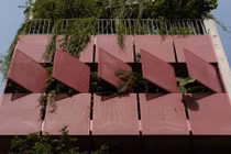 Chiêm ngưỡng nhà bê tông trần đẹp giản dị tại Sài Gòn 