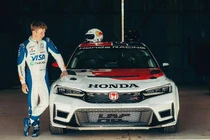 View - Honda CBR1000RR-R Fireblade SP Dean Harrison Edition hơn 932 triệu đồng | Báo Tri thức và Cuộc sống - TIN TỨC PHỔ BIẾN KIẾN THỨC 24H