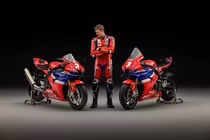 Honda CBR1000RR-R Fireblade SP Dean Harrison Edition hơn 932 triệu đồng