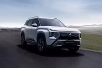 Mitsubishi Destinator nhận cọc tại Việt Nam, ưu đãi tới 33 triệu đồng