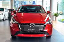Xe Mazda2 đang giảm giá hàng chục triệu trong tháng 10/2025